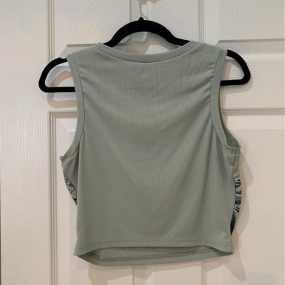 Blue crop top - Picture 3 of 3